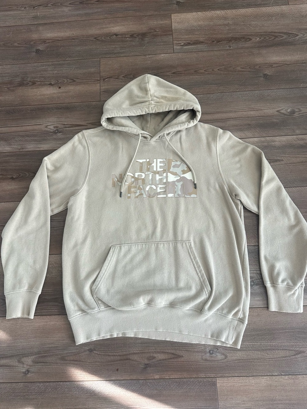 The North Face Men's Tan Desert Camo Logo Hooded Sweatshirt L